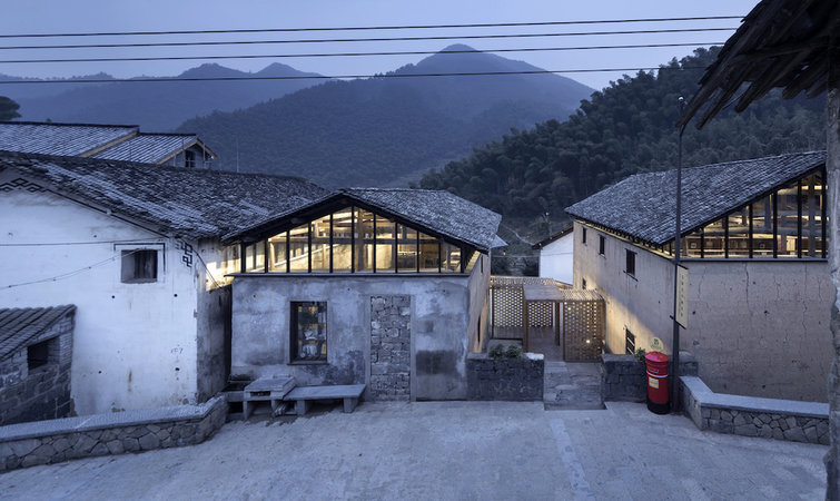  建築改造，圖書館，先鋒圖書館