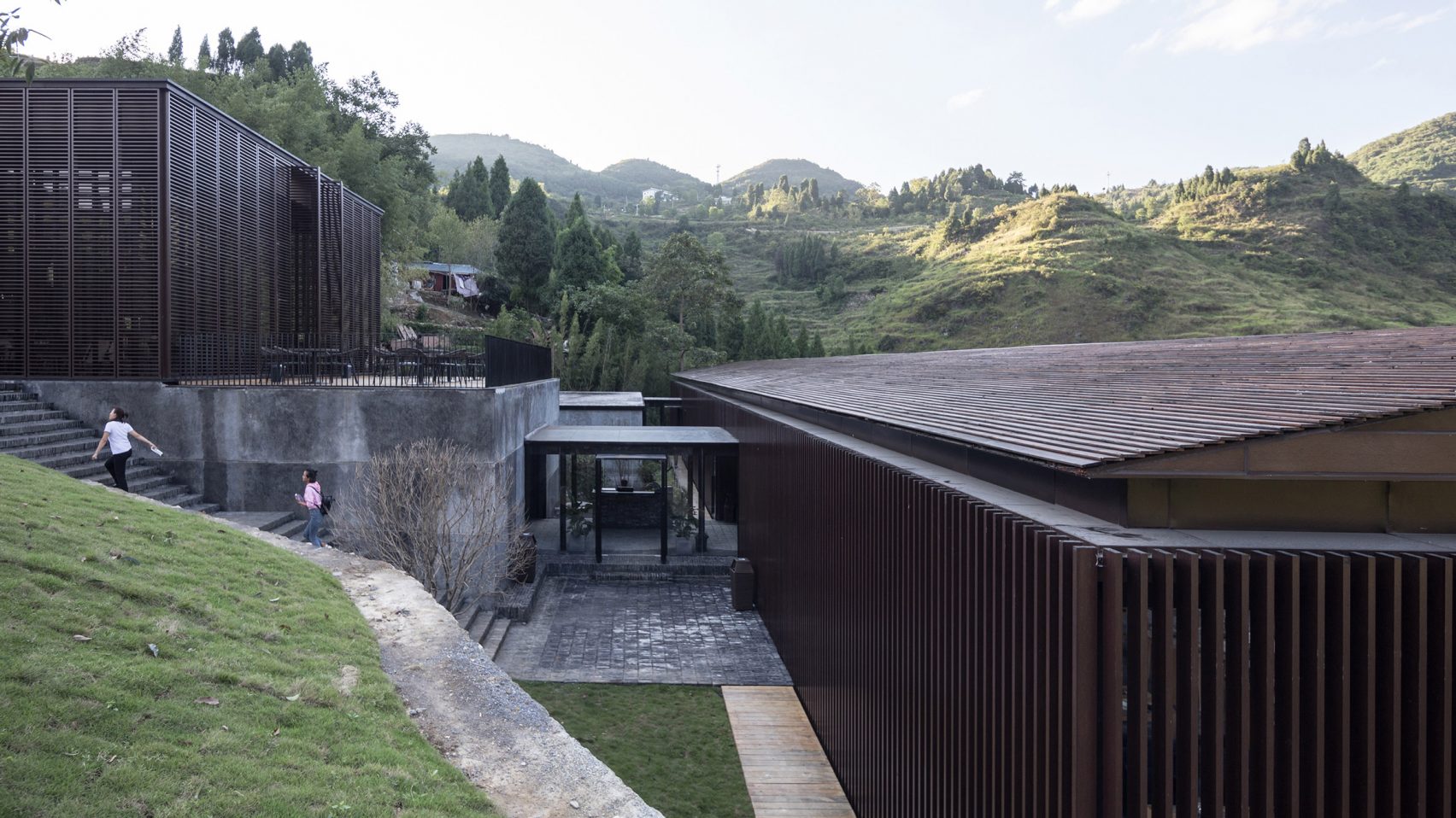 餐飲空間，餐廳建築，餐廳設計，山間餐廳酒吧，貴州遵義，休耕建築