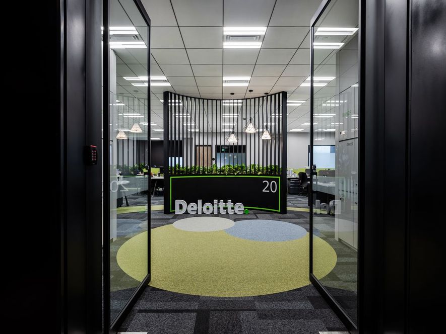 辦公空間，開放式辦公，簡兆芝室內設計，Deloitte Taiwan，項目投稿