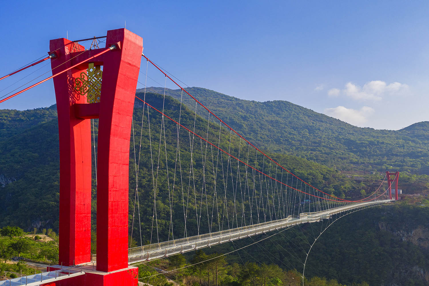 景觀設計,旅遊區景觀設計,連州三峽旅遊區景觀步行玻璃橋工程,連州三峽旅遊區景觀步行玻璃橋,三峽旅遊度假區景觀步行玻璃橋，湟川三峽旅遊度假區景觀步行玻璃橋，浙江大學建築設計研究院,浙大建築設計研究院,浙大設計研究院,項目投稿