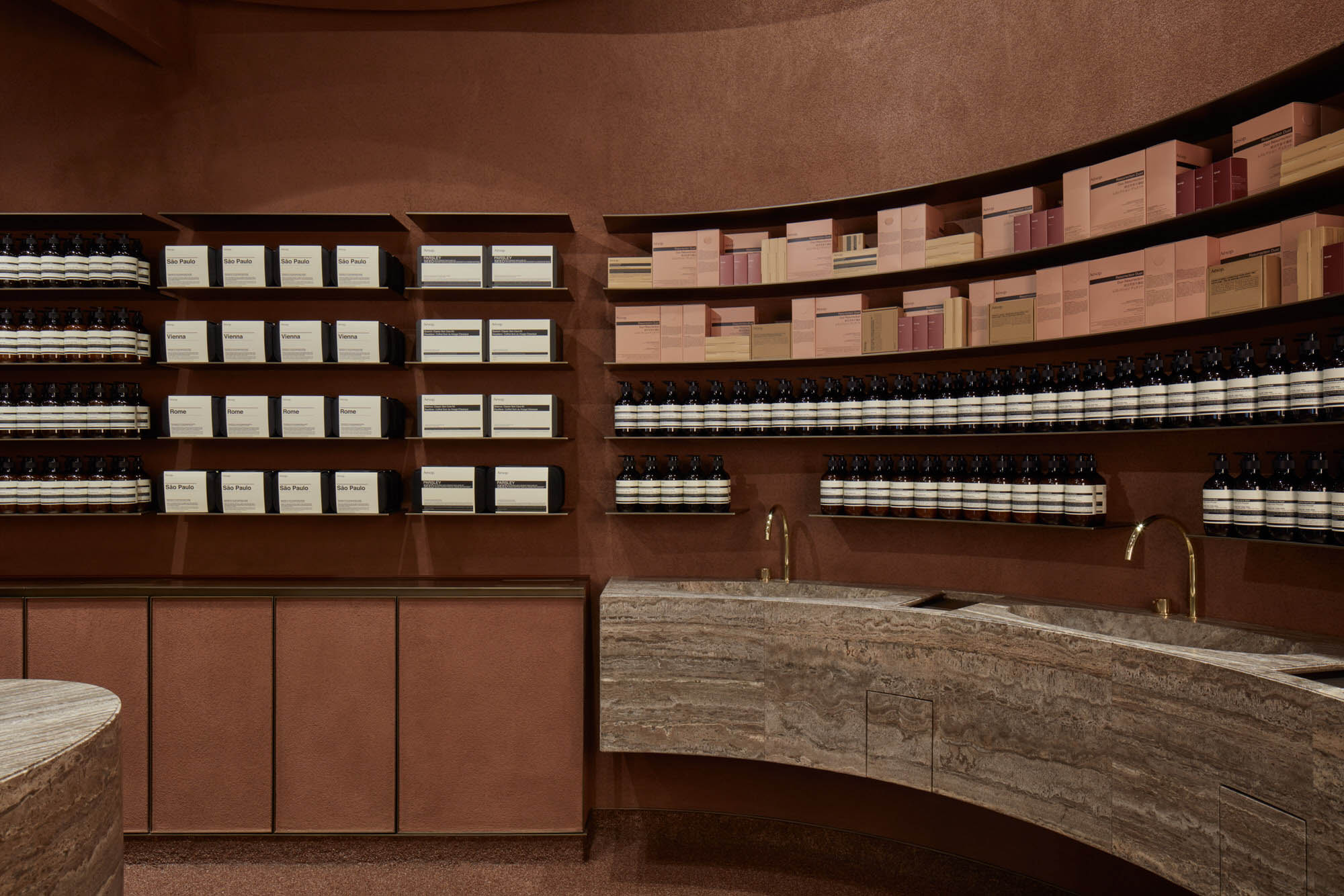 Aesop,Aesop店設計,Aesop店鋪,零售店設計,香水店設計,化妝品店,品牌體驗店,伊索化妝品店