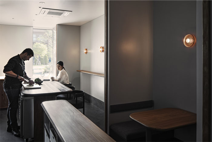 Kenta Nagai Studio,極簡小店,意大利美食餐廳,Markʼs Tokyo Restaurant,意大利餐廳設計案例,極簡主義