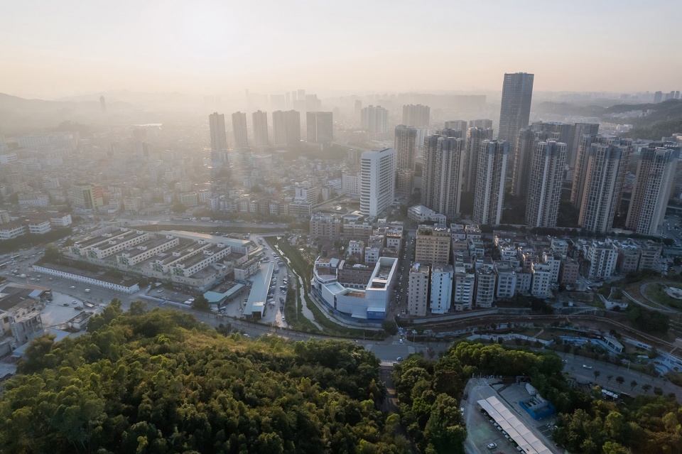 校園設計,大學校園設計,深圳校園設計,校園改造設計,大學校園改造,藍白藝術院校,深圳藍白藝術院校,萬社設計,萬社設計作品