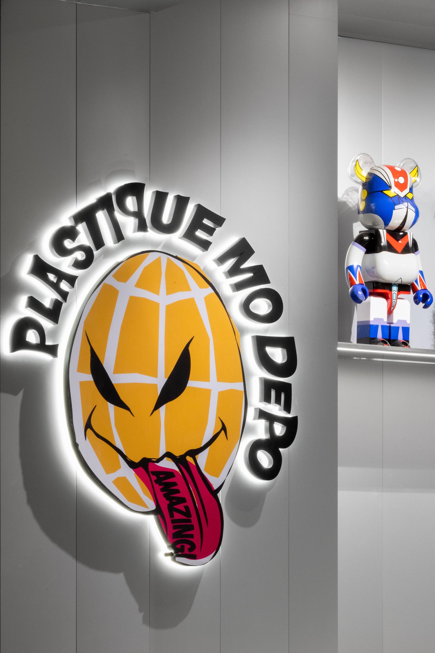 PLASTIQUE MO DEPO,PMD,前灘太古裏玩具倉庫,太古裏玩具倉庫,萬社設計,Various Associates,潮玩店設計,萬社設計,萬社設計作品,上海潮玩店設計