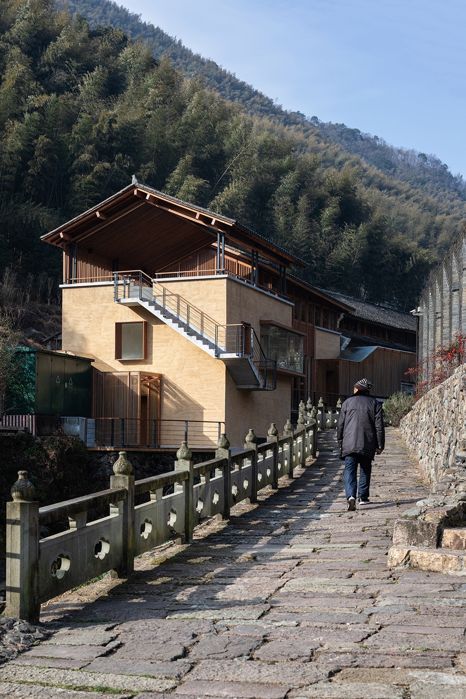 餐廳設計,餐廳設計案例,餐廳改造,餐廳裝修,棲霞坑發電站改造的溪邊餐廳,棲霞坑溪邊餐廳,寧波奉化,陳林,尌林建築設計事務所