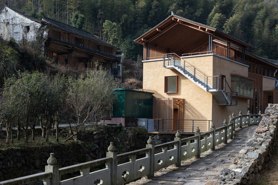 餐廳設計,餐廳設計案例,餐廳改造,餐廳裝修,棲霞坑發電站改造的溪邊餐廳,棲霞坑溪邊餐廳,寧波奉化,陳林,尌林建築設計事務所