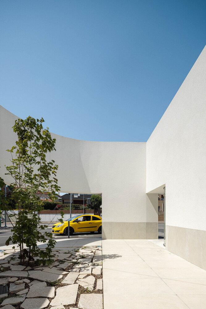 Tsou Arquitectos,278㎡,社區藥店,創意藥店,葡萄牙,藥店設計